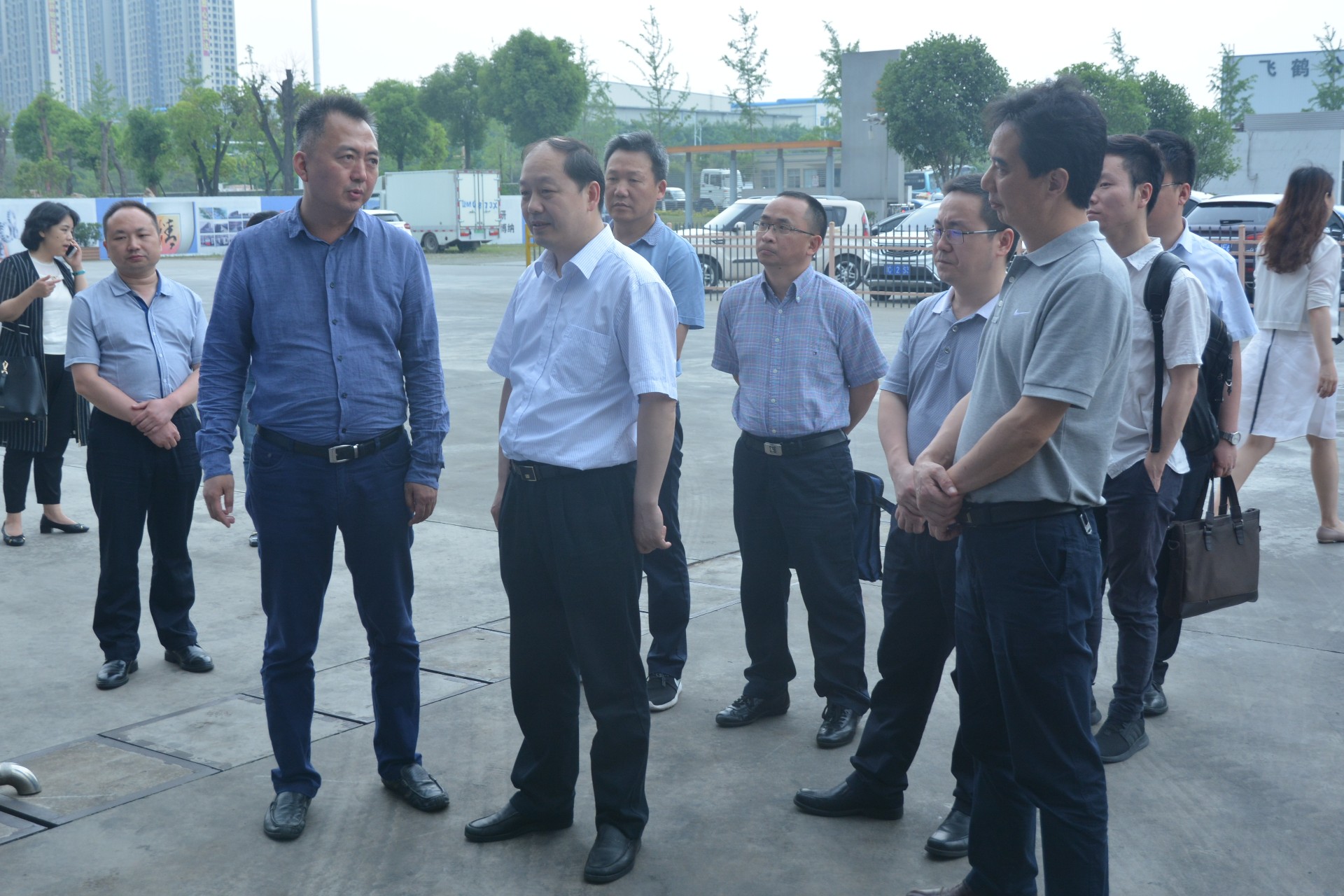 省金融辦領(lǐng)導蒞臨十堰精密新動力科技股份有限公司調(diào)研上市籌備工作
